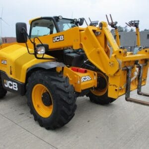 Chariot Telescopique JCB531-70 (586)