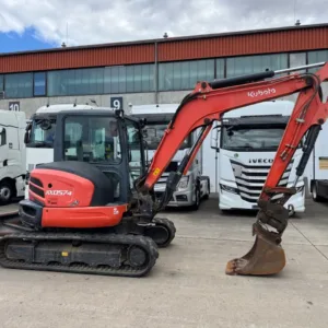KUBOTA KX057-4